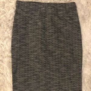 Black and white pencil skirt